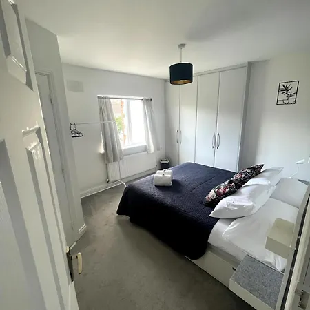 아파트 3 Bedroom Family With Sea And Mountain View *